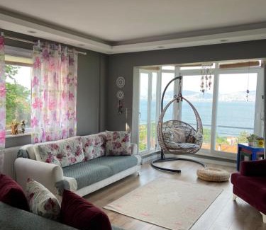 Adalar Apartment | Traum Wohnung auf der Insel