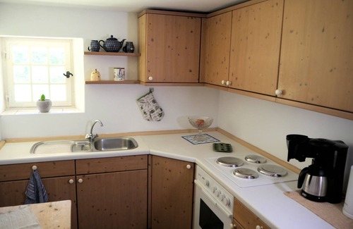 Brunen House | Traumhaftes, Antikes Ferienhaus in Alleinlage Inmitten der Natur