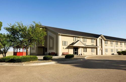 Vaughn Hotel | Travelodge by Wyndham Vaughn