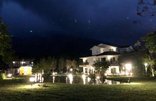 Shoufeng Bed & Breakfast | Tree Lake B&B Hualien