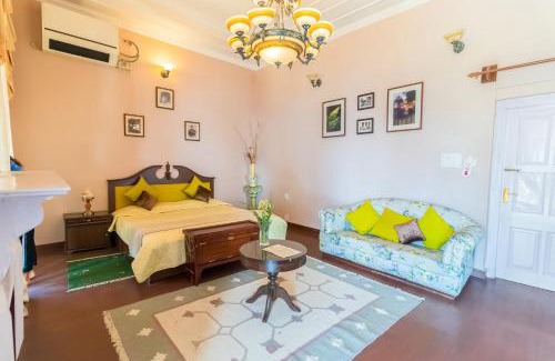 Binsar Resort | Tree of Life Grand Oak Manor Binsar