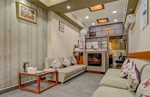 Raja Park Hotel | Treebo Bliss