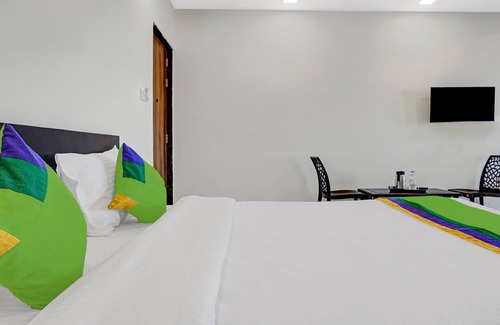 Medha Hotel | Treebo Blooms & Berries Agro Tourism