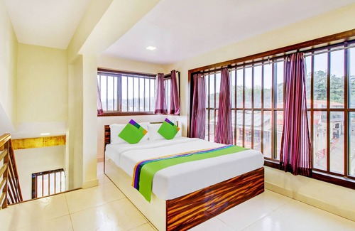 Mahabaleshwar House | Treebo Garden Cottage & Lawn Mahabaleshwar