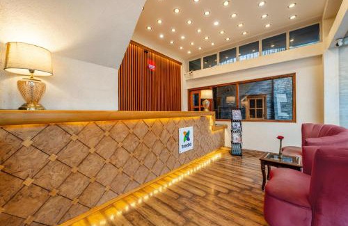 Bemloi Hotel | Treebo Premium Bridge View Regency, Mall Road