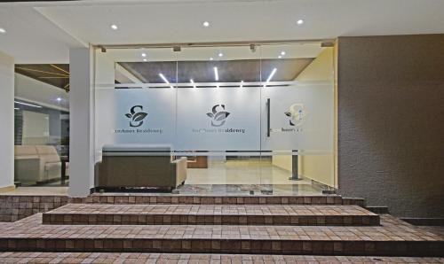 Thoraipakkam Hotel | Treebo Samhaar Residency Thoraipakkam