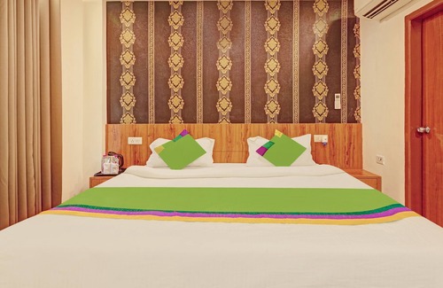 Gomti Nagar House | Treebo Silver Stallion