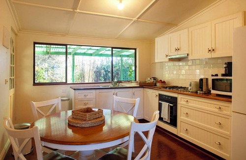 Silvan Cottage | Treetops Silvan Sanctuary Cottage: 2 BR, 1.5 BA Cottage in Silvan, Sleeps 3