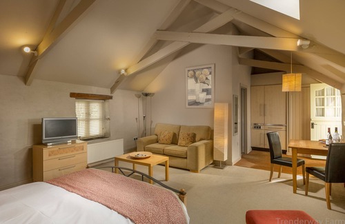 Pelynt Bed & Breakfast | Trenderway Farm