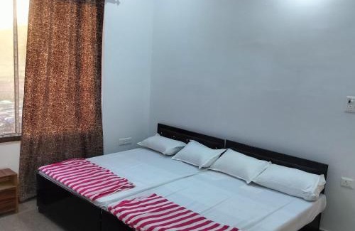 Pipalda Kalan House | Trigun Palace