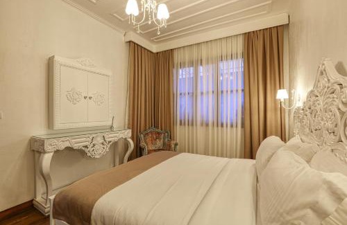 Mudanya Hotel | Trilye Bay C Konak