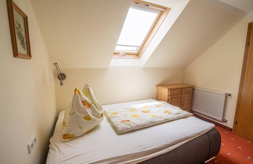 Edlbach Other | Triple room with shower, WC - Pension Moosgierler