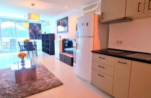 Hortaleza Apartment | Triplex loft with terrace San Chinarro