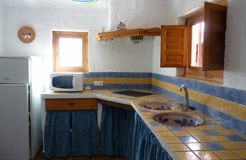 Guadix Cottage | Troglodyte house with large patio and barbecue; Private and closed parking