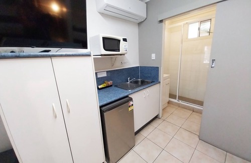 West Mackay Hotel | Tropic Coast Motel