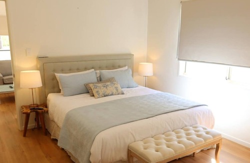 Riordanvale Bed & Breakfast | Tropical self contained Villa