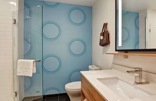 Mechanicstown Hotel | Tru by Hilton Middletown