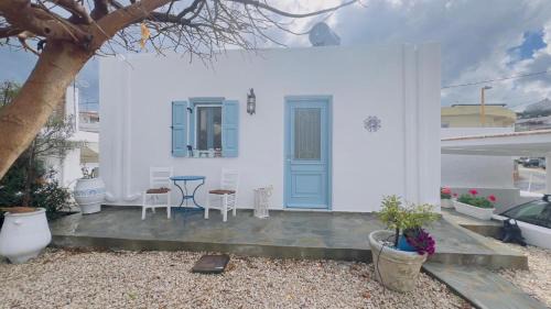 Kalithies House | 'TSI TSI' traditional home & private Pool'