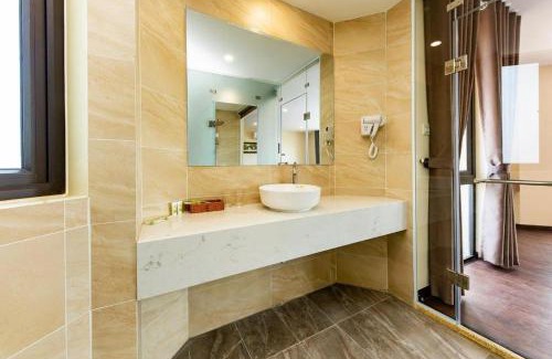 Nha Trang Apartment | TuBong Hotel NT - by BAY LUXURY