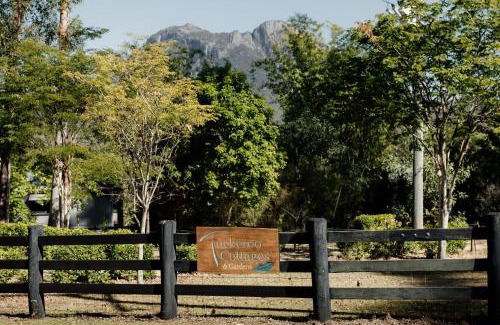 Rathdowney House | Tuckeroo Cottages - Tuckeroo House
