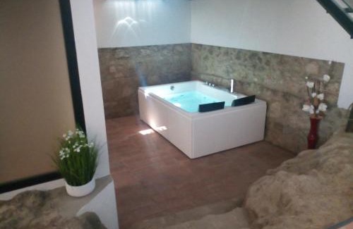 Sao Vicente do Paul House | Tufa Guest House, Wellness & SPA - Villa Campus