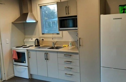 Kakahu Cottage | Tui Haven - country escape in Geraldine