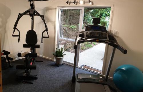 Dunedin House | Tui2 Macandrew Bay