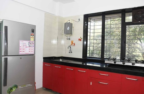 Kandivali East Apartment | Tulsi Home Stay Mumbai