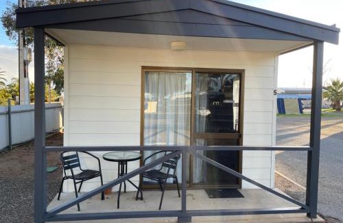 Tumby Bay Hotel | Tumby Bay Caravan Park