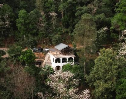 Mae On Cabin | Tumnanbanpok ตำนานบ้านป๊อก