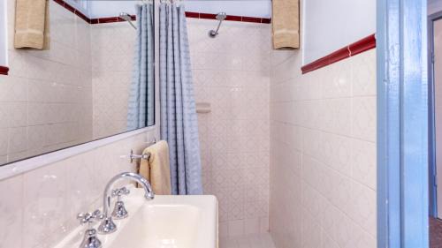 Tumut Hotel | Tumut Farrington motel