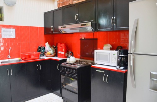 EL Trebol 5 etapa Hostel | Tupac Hostel - Lima Airport