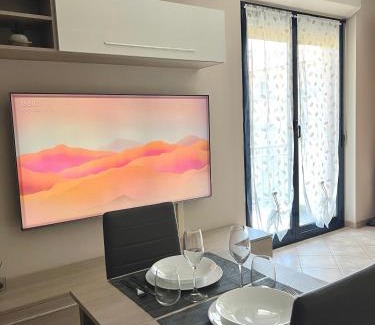 Cenisia Apartment | Turin Bicerin White