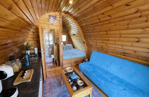 Sao Vicente do Paul Cabin | Turquoise House & have fun at Villa Campus