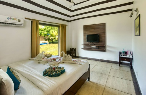 Dhela Hotel | Tusk And Roar Resort Petfrindly Jungle Cottages