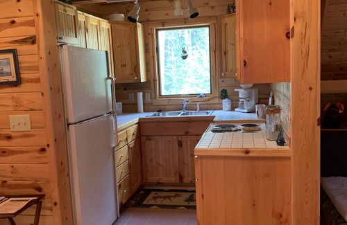 Silver Gate Apartment | Twisted Twig Loft: Family trips to Yellowstone are great!