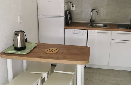 Dubrava Apartment | Two bedroom apartment near beach Luka Dubrava, Pelješac (A-24568-a)