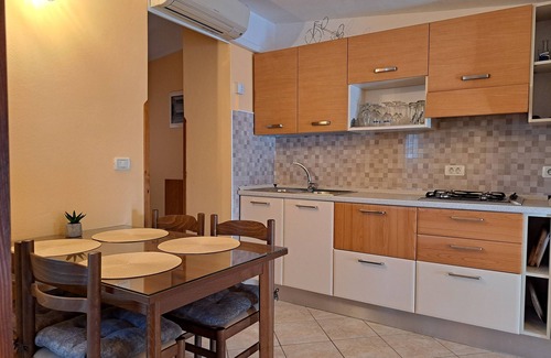 Fiorini Apartment | Two bedroom apartment with terrace Fiorini, Novigrad (A-6926-a)