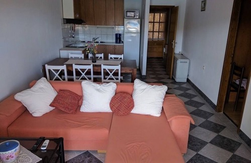 Prizba Apartment | Two bedroom apartment near beach Prižba, Korčula (A-14385-b)
