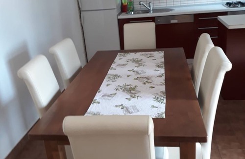 Grebastica Apartment | Two bedroom apartment with terrace Grebaštica, Šibenik (A-965-c)