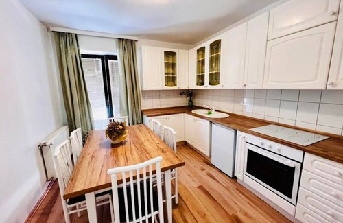 Fuzine Apartment | Two bedroom apartment with terrace Lič, Gorski kotar (A-20420-a)