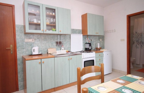 Island Dugi Otok Apartment | Two bedroom apartment with terrace and sea view Sali, Dugi otok (A-8152-a)