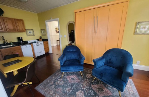Downtown Condo | Two Duval Street Suites w free parking and heated pool