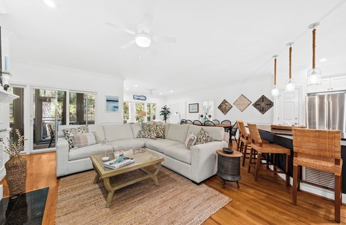 Seabrook Island House | Two Master Suites, Huge Porch, Pet Friendly close to beach & club