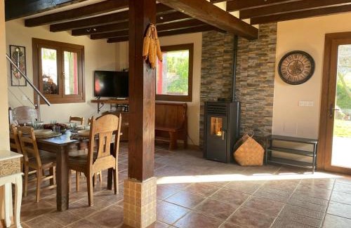 Nabarniz House | Txatonea