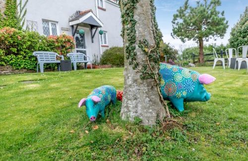 Gowerton House | Ty Berllan - Oab