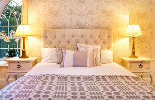 Llangybi Cottage | Ty Bledrws - a luxury countryside retreat for 10