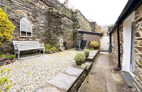 Maentwrog House | Ty Canol Maentwrog, Snowdonia Nr Zip World