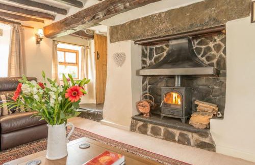 Llanuwchllyn House | Ty-Mawr