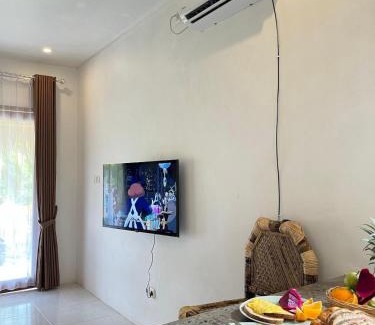 Lombok House | Tyana House Kuta Lombok